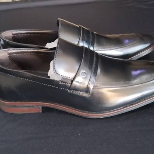 Comprar o produto de SAPATO SOCIAL VERNIZ-PRETO em Sapatos Sociais pela empresa Butik Vicio em Boituva, SP por Solutudo