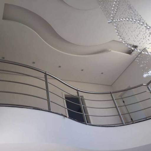 Guarda corpo em inox por Serralheria Spaço Corrimão