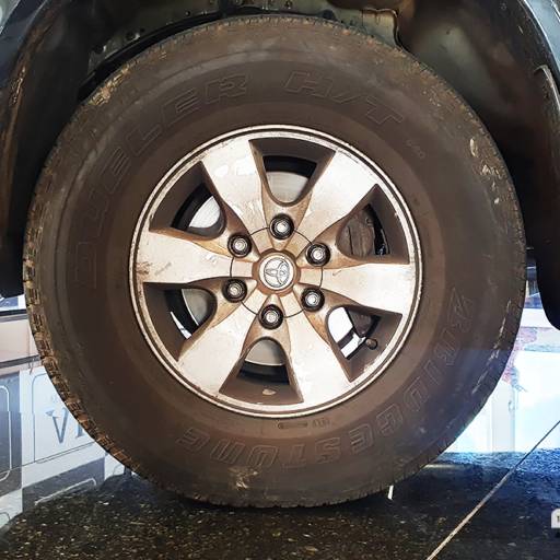 TOYOTA HILUX CAMINHONETE 3.0 4P 4X4 SRV TURBO DIESEL CABINE DUPLA AUTOMÁTICO- 2011 em Botucatu, SP por AJ Veículos