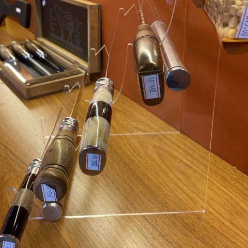 objeto de exibir facas  em Mineiros, GO por Primare Bebidas e Eventos - Loja 02