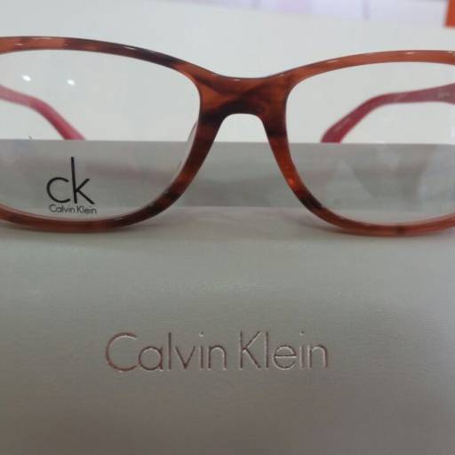 Comprar o produto de Calvin Klein CK5750 em Outras Marcas pela empresa Ótica Foco em Dourados, MS por Solutudo