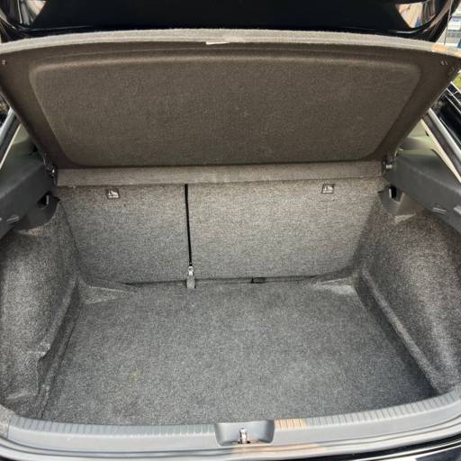 VW NIVUS 1.0 COMFORTLINE em Botucatu, SP por Ricardo Veículos Multimarcas