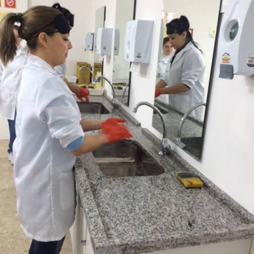 CURSO DE TÉCNICAS DE APLICAÇÃO DE INTETÁVEIS por Projeta Cursos Profissionalizantes 