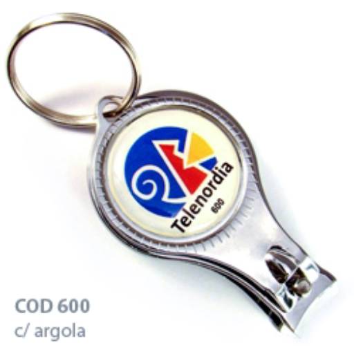 Chaveiros Utilitários COD 600 - Cortador de Unha + Abridor - Resina 1 lado em São José do Rio Preto, SP por Public Gráfica e Brindes