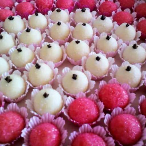 Docinhos 12 por Doce & Arte