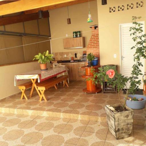 VENDE-SE CASA JARDIM BOSQUE em Botucatu, SP por AB Negócios Imobiliários