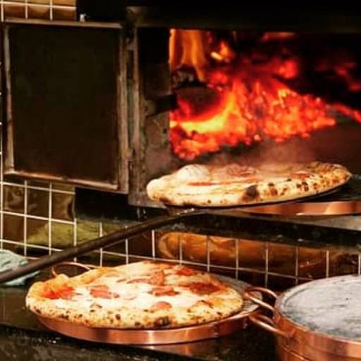 Comprar o produto de VinSanto Trattoria - Restaurante Italiano em Pizzas pela empresa VinSanto Trattoria e Pizzeria - Restaurante Italiano em Boituva, SP por Solutudo