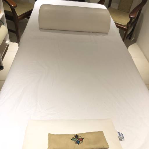 MASSAGEM por Livia Cruz Acupuntura