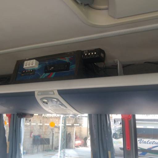 Micro Ônibus Volare (W9C) ano 2017/2018 em São Paulo, SP por Bus Brasiloficial