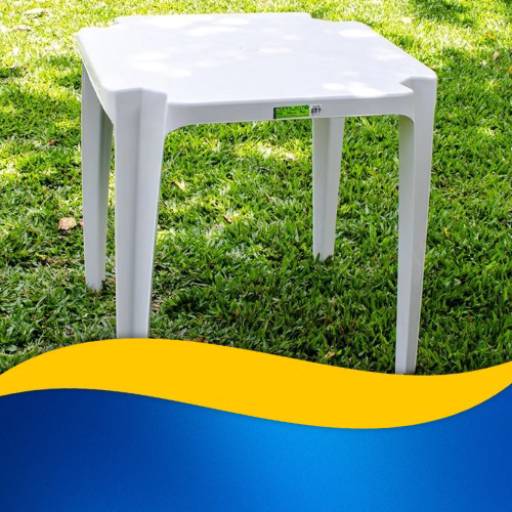  Mesa quadrada branca por Pilão Shop